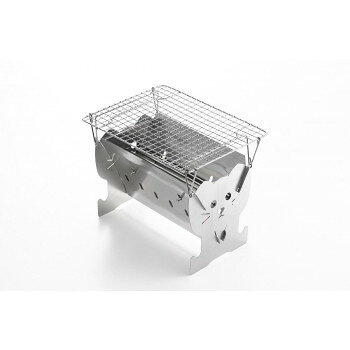 ＜＜ご注意下さい＞＞こちらの商品はメーカーよりお客様へ直接お届けの品になります。 当店での在庫はしておりません。在庫の有無はメーカー在庫のみになりますので、急な欠品や急に廃盤になる可能性がございます。こちらの商品の配送について○北海道・沖縄・離島につきましては、配送不可となりますので予めご了承お願いします。こちらの商品の包装(ラッピング)について○上記の理由(メーカーより直送)により包装はできませんので予めご了承お願いします。こちらの商品の不具合について○お届けしましたこちらの商品に不具合があった場合、商品到着日より1週間以内に当店にご連絡ください。メーカーが直接対応させて頂きます。○お客様がご自身で修理された場合、費用の負担は致しかねますので予めご了承下さい。ソロ・ファミリー・カップルで手軽に焚き火と炭火・BBQ料理が楽しめます。子猫をモチーフにしたかわいい1?2人用のコンパクトコンロです。組立もパネルを差し込むだけでOK。便利な脚付き焼きアミ(脚を立てて高く、返して低く)付き。また、ツイン(2個使用)でご家族(3?4 人)で楽しめます。本体はサビにくいステンレスを使用しているので丸洗いもOK。サイズ：使用時:約148×255×175mm、収納時:約208×276×22mm、脚付き焼きアミ:約205×275×60mm、個装サイズ：27.6×20.8×2.2cm重量：使用時:775g、収納時:910g、個装重量：910g素材・材質：本体・パネル:18-0ステンレス、ロストル・脚付き焼きアミ:18-8ステンレス・スチール(クロムメッキ)生産国：日本