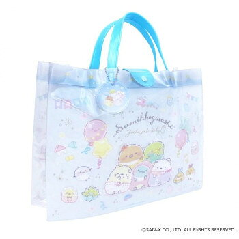 ＜＜ご注意下さい＞＞こちらの商品はメーカーよりお客様へ直接お届けの品になります。 当店での在庫はしておりません。在庫の有無はメーカー在庫のみになりますので、急な欠品や急に廃盤になる可能性がございます。こちらの商品の配送について○北海道・沖縄・離島につきましては、配送不可となりますので予めご了承お願いします。こちらの商品の包装(ラッピング)について○上記の理由(メーカーより直送)により包装はできませんので予めご了承お願いします。こちらの商品の不具合について○お届けしましたこちらの商品に不具合があった場合、商品到着日より1週間以内に当店にご連絡ください。メーカーが直接対応させて頂きます。○お客様がご自身で修理された場合、費用の負担は致しかねますので予めご了承下さい。飛び出し防止のフラップ付き。お名前の記入できるネームホルダー付き。サイズ：約H275×W365×D120mm、個装サイズ：37.0×27.5×12.0cm重量：約168g、個装重量：300g素材・材質：PVC生産国：中国