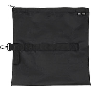 ブラックのエコバッグです。サイズ：H280×W280mm、個装サイズ：16.0×13.0×2.0cm重量：54g、個装重量：54g素材・材質：ポリエステル生産国：中国
