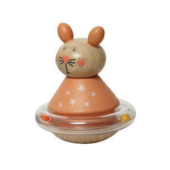 ＜＜ご注意下さい＞＞こちらの商品はメーカーよりお客様へ直接お届けの品になります。 当店での在庫はしておりません。在庫の有無はメーカー在庫のみになりますので、急な欠品や急に廃盤になる可能性がございます。こちらの商品の配送について○北海道・沖縄・離島につきましては、配送不可となりますので予めご了承お願いします。こちらの商品の包装(ラッピング)について○上記の理由(メーカーより直送)により包装はできませんので予めご了承お願いします。こちらの商品の不具合について○お届けしましたこちらの商品に不具合があった場合、商品到着日より1週間以内に当店にご連絡ください。メーカーが直接対応させて頂きます。○お客様がご自身で修理された場合、費用の負担は致しかねますので予めご了承下さい。片付けの暇もない親御さんもニッコリ。振ったり、掴んだり、脳に刺激を与えてくれ、形状を認知するのに最適な赤ちゃん用です。かわいい動物がカラカラ音を奏でながら回るよ。なんともいえない表情でくるくる回る姿がかわいい!パッケージも飾りたくなるほどしっかりした作りなので、出産祝いなどのベビーギフトにピッタリです。サイズ：Φ80×H90mm、個装サイズ：9×9×11cm重量：95〜110g、個装重量：110g素材・材質：プラスティック木仕様：対象年齢:0ヶ月以上生産国：中国