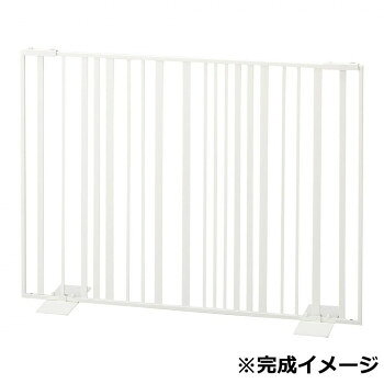 ＜＜ご注意下さい＞＞こちらの商品はメーカーよりお客様へ直接お届けの品になります。 当店での在庫はしておりません。在庫の有無はメーカー在庫のみになりますので、急な欠品や急に廃盤になる可能性がございます。こちらの商品の配送について○北海道・沖縄・離島につきましては、配送不可となりますので予めご了承お願いします。こちらの商品の包装(ラッピング)について○上記の理由(メーカーより直送)により包装はできませんので予めご了承お願いします。こちらの商品の不具合について○お届けしましたこちらの商品に不具合があった場合、商品到着日より1週間以内に当店にご連絡ください。メーカーが直接対応させて頂きます。○お客様がご自身で修理された場合、費用の負担は致しかねますので予めご了承下さい。檻のような柵から卒業できます。おしゃれなペットゲートです。隙間なく間口にぴったり収まるようにスタンドの取り付け位置が変えられます。※こちらは組立商品です。※6kgまでの小型犬向けの簡易型侵入防止用ゲートになります。※商品は手作りの為、塗装や形状に多少のばらつきがございます。※また、3mmほどの誤差が生じることがございます。予めご理解のほどよろしくお願い申し上げます。サイズ：W81×L22×H61cm、個装サイズ：4.3×86.0×63.0cm重量：個装重量：4400g素材・材質：スチール(粉体塗装)仕様：組立式生産国：中国