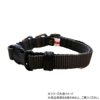 軽くて丈夫なポリプロピレン素材は使うほどに柔らかくなじみます。汚れが気になる場合はお洗濯も可能になっております。※洗濯の際はネットをご利用ください。サイズ：首輪(幅):20mm　首輪(首回り):27〜42cm、個装サイズ：23×24×2cm重量：個装重量：45g素材・材質：ポリプロピレンナスカン:真鍮ニッケルメッキバックル:プラスチック仕様：オールシーズン制限体重(目安):〜20Kg洗濯:可生産国：日本