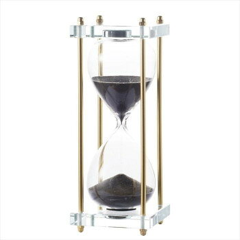 ＜＜ご注意下さい＞＞こちらの商品はメーカーよりお客様へ直接お届けの品になります。 当店での在庫はしておりません。在庫の有無はメーカー在庫のみになりますので、急な欠品や急に廃盤になる可能性がございます。こちらの商品の配送について○北海道・沖縄・離島につきましては、配送不可となりますので予めご了承お願いします。こちらの商品の包装(ラッピング)について○上記の理由(メーカーより直送)により包装はできませんので予めご了承お願いします。こちらの商品の不具合について○お届けしましたこちらの商品に不具合があった場合、商品到着日より1週間以内に当店にご連絡ください。メーカーが直接対応させて頂きます。○お客様がご自身で修理された場合、費用の負担は致しかねますので予めご了承下さい。デスクやテーブル、シェルフや窓辺に、モダンな砂時計を飾ってインテリアのアクセントにしてみてはいかがでしょうか。ガラスとクリスタルで作られたこの作品は、ブラックとゴールドで仕上げられ、砂時計の曲線を美しく強調しています。そのクラシックでモダンな魅力は、お部屋のセンスをランクアップしてくれます。30分計です。サイズ：個装サイズ：8×8×26cm重量：個装重量：600g素材・材質：ガラス70%Crystal30%仕様：Lサイズ:30分計生産国：中国