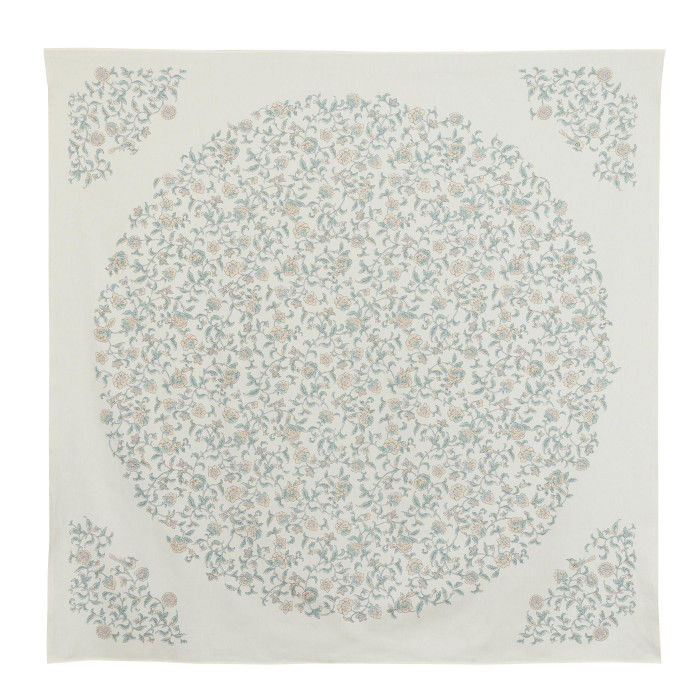着物をたとう紙ごと包める持ち運びに便利な大判のふろしきです。ほど良い厚みと花唐草の上品なデザインはテーブルクロスやベッドカバー、目隠しなど、インテリアクロスとしてもおすすめです。サイズ：約145cm、個装サイズ：28×20×4cm重量：582g、個装重量：440g素材・材質：綿100%生産国：日本