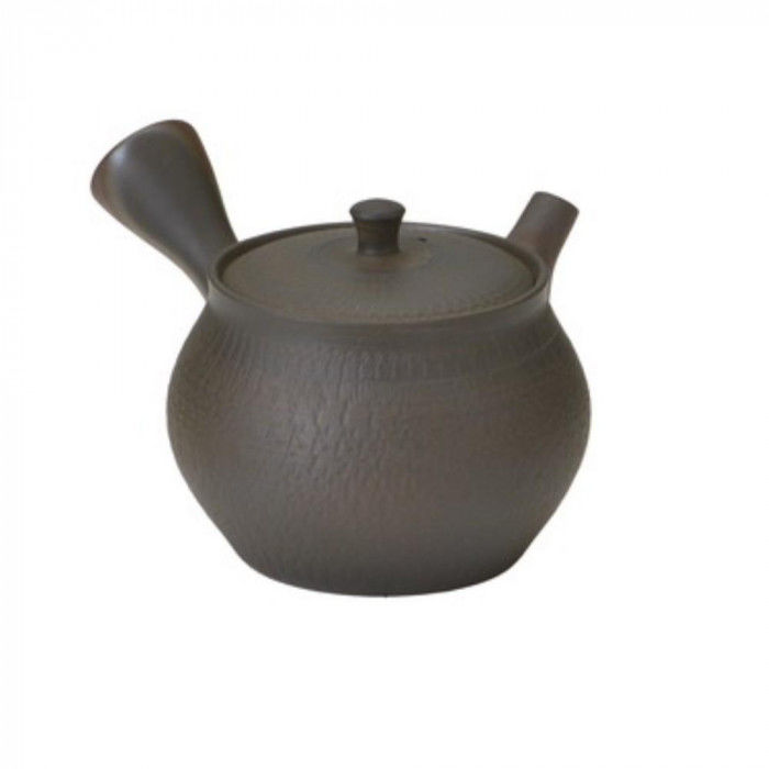 一人分のお茶を淹れるのに最適な、小ぶりの急須を集めました。サイズ：個装サイズ：15.0×16.0×15.0cm重量：個装重量：500g仕様：産地:常滑容量(満水時):180cc生産国：日本