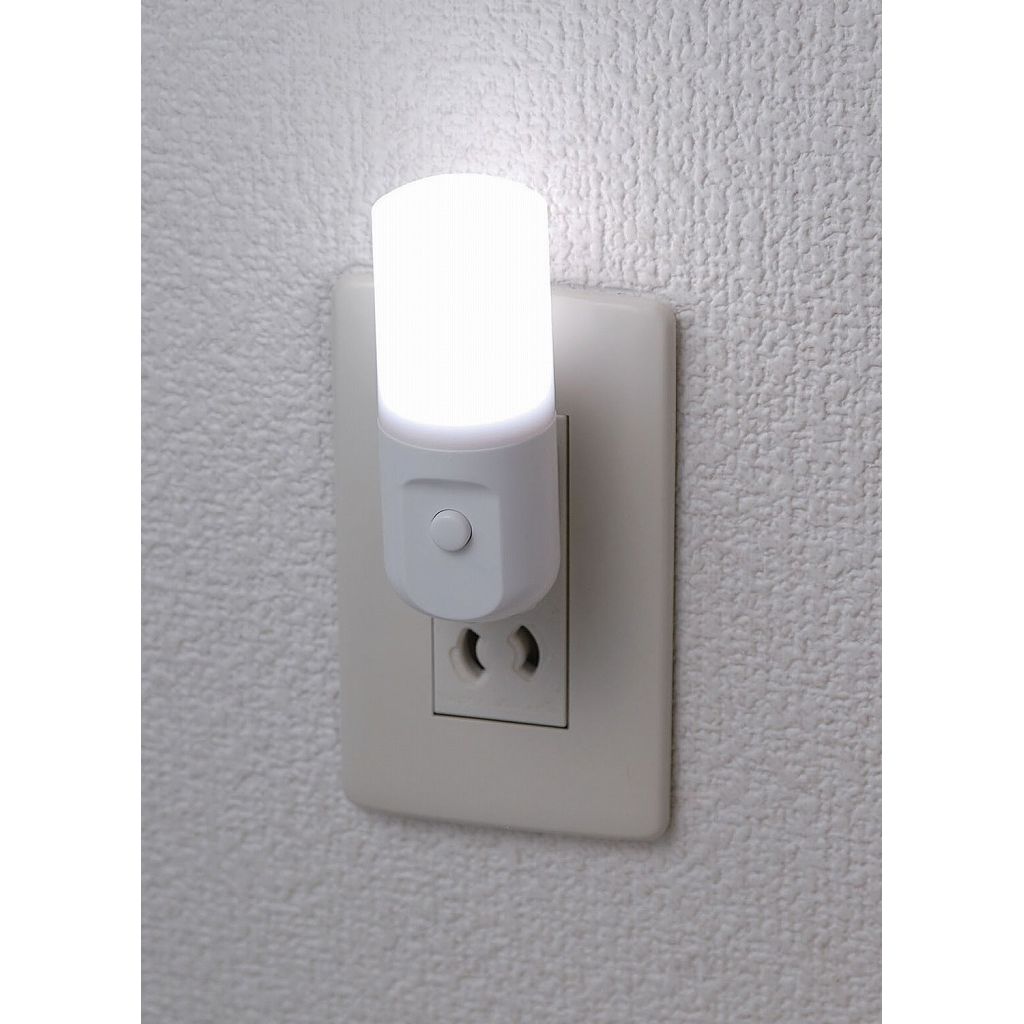 ELPA LEDスイッチ付ライト PM-LSW1(W)【北海道・沖縄・離島配送不可】