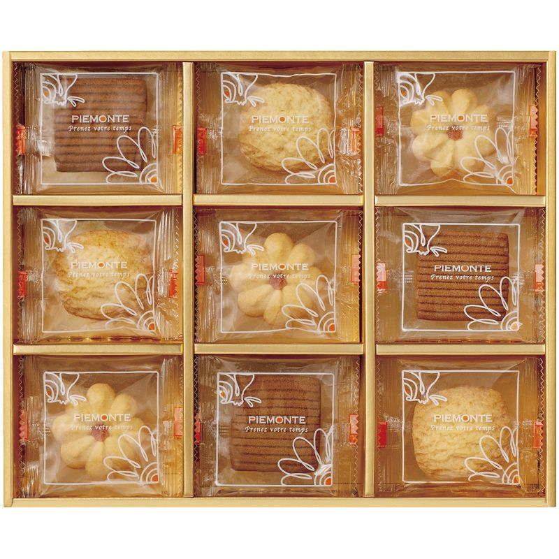 こちらの商品の配送について★北海道・沖縄・離島は配送不可となります。こちらの商品の包装(ラッピング)について○ラッピング・のし承ります（有料）。○「のし種類」と「のし名入れ」はご注文時備考欄にご記載下さい。（のしはラッピングと一緒にご注文下さい。のしのみのご指定は不可となります。）注文者名とお届け先名が異なる場合は「（注文者名）様ご依頼分」と送り状に記載して発送いたします。★ラッピング・のしをご指定の場合は、商品出荷まで5日程度かかります。素材の持ち味を生かして焼き上げた、上品な味わいのクッキーです。【セット内容】アメリカンクッキー×15、花型イチゴクッキー・炭酸サブレ×各12【箱サイズ】22.5×27×5cm【箱入重量】0.5kg【賞味期間】常温1年【アレルゲン】卵・乳・小麦[ お菓子 洋菓子 スイーツギフト セット 詰め合わせ ]