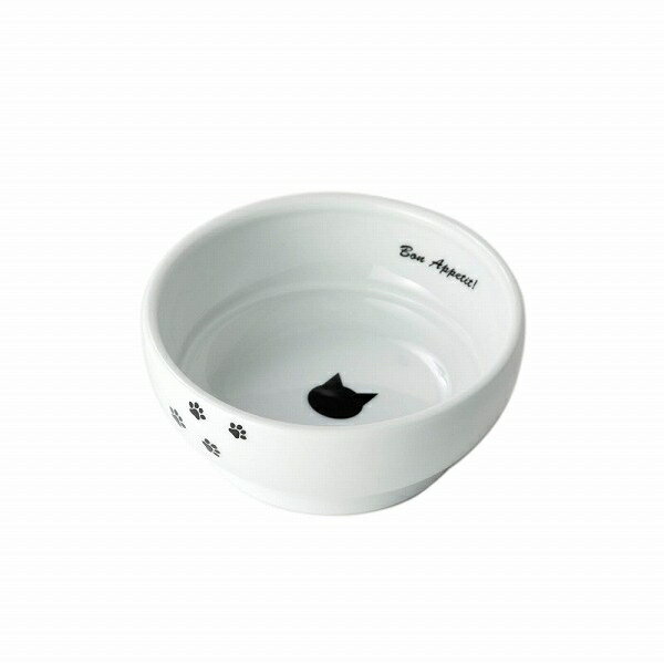 ＜＜ご注意下さい＞＞こちらの商品はメーカーよりお客様へ直接お届けの品になります。 当店での在庫はしておりません。在庫の有無はメーカー在庫のみになりますので、急な欠品や急に廃盤になる可能性がございます。また、上記理由により代金引換便はご利用いただけません。ご注文頂いた商品はメーカーに在庫を確認の上改めてご連絡させていただきますので予めご了承お願い致します。こちらの商品の配送について こちらの商品につきましては送料をお安くするために メーカーより直接お客様へ配送しております。メーカーが使用する運送会社の都合により配送条件が通常の商品と異なりますのでよろしくお願いします。こちらの商品の包装(ラッピング)について○上記の理由(メーカーより直送)により包装はできませんので予めご了承お願いします。こちらの商品のお支払いについて○こちらの商品のお支払い方法は 代金引換便はご利用できませんの で予めご了承お願いします。こちらの商品の不具合について○お届けしましたこちらの商品に不具合があった場合、商品到着日より1週間以内に当店にご連絡ください。メーカーが直接対応させて頂きます。 ○お客様がご自身で修理された場合、費用の負担は致しかねますので予めご了承下さい。猫壱のフードボウルは、ドライフード、ウェットフードの両方がストレスなく食べられる猫用の食器です。1)縁と底にかえしをつけることにより(「かえし」が縁と底近くにぐるりとついています)、ドライ・ウェットフードも食べやすく、こぼれくい設計です。2)お椀型なのでフードが少なくなっても食器の中で散らばりません。3)磁器製なので電子レンジ、食洗機が使えます。4)温めたフードが冷めにくく、磁器特有の透明感のある白さを尊重し、過剰な柄や色は控えました。【完成サイズ】器直径11cm、深さ3.5cm、高台1cm全体サイズ：幅11×奥行11×高さ4.6cm【材質】磁器【原産国または製造地】中国※商品パッケージのリニューアル等により商品画像とお届け商品のパッケージが異なる場合がございます。予めご了承お願い致します。