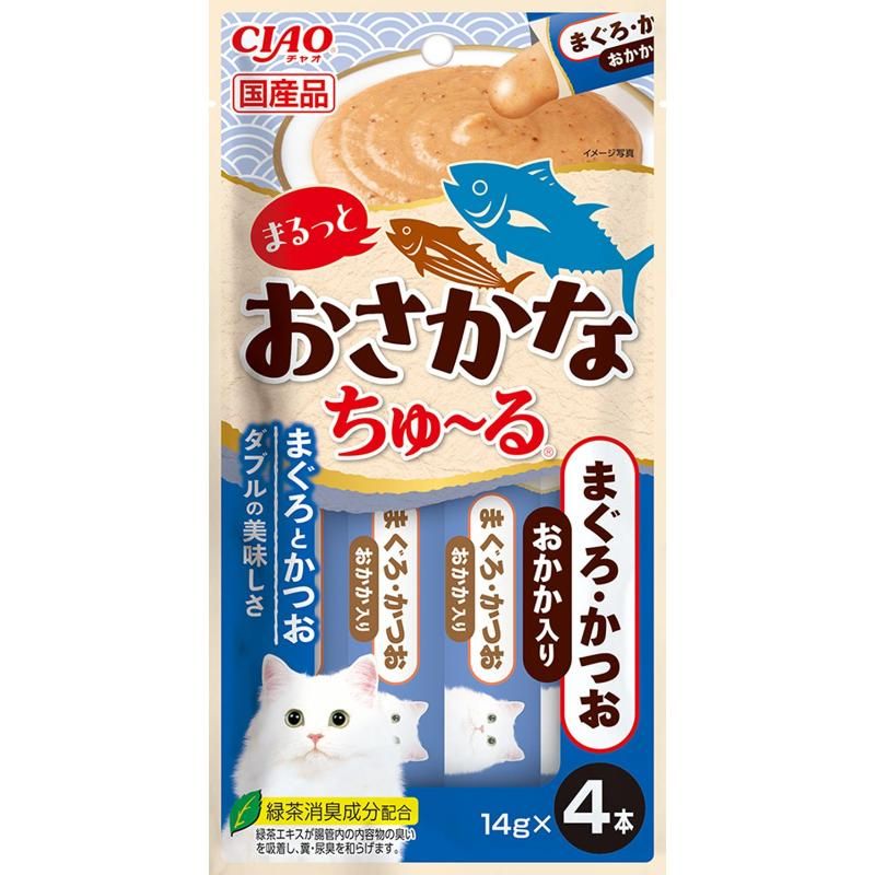 とろ〜り食べやすい液状おやつ！・まぐろとかつおをダブルで楽しめるお魚の旨味がたっぷりのちゅ〜るです。・おかかのトッピングでさらに美味しく仕上げました。・緑茶消臭成分配合！緑茶エキスが腸管内の内容物の臭いを吸着し、糞尿臭を和らげます。【原材料(成分)】魚介類(まぐろ、かつお、かつお節、まぐろエキス)、タンパク加水分解物、糖類(オリゴ糖等)、植物性油脂、増粘安定剤(加工でん粉、増粘多糖類)、ミネラル類(Na、P、Cl)、調味料(アミノ酸)、ビタミンE、紅麹色素、緑茶エキス【保証成分】たんぱく質6.7％以上、脂質0.4％以上、粗繊維0.2％以下、灰分1.7％以下、水分91.0％以下【エネルギー】約6kcal/本【給与方法】・1日4本を目安におやつとしてお与えください。【賞味／使用期限(未開封)】24ヶ月【原産国または製造地】日本【保管方法】・お使い残りが出た場合は、他の容器に移し替えて冷蔵庫に入れ早めにお与えください。・袋の誤飲にご注意ください。【個装サイズ】110×210×20mm【個装重量】70g【その他備考】・原料由来の成分が茶色や黒く見えることがありますが、品質には問題ありませんのでご安心ください。【分類】猫用おやつ[ キャットフード ちゅーる ]※商品パッケージのリニューアル等により商品画像とお届け商品のパッケージが異なる場合がございます。予めご了承お願い致します。