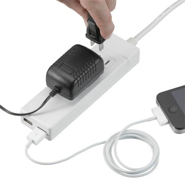 ヤザワ 海外用マルチ変換タップ2個口USB2ポート HPM6AC2USB2WH