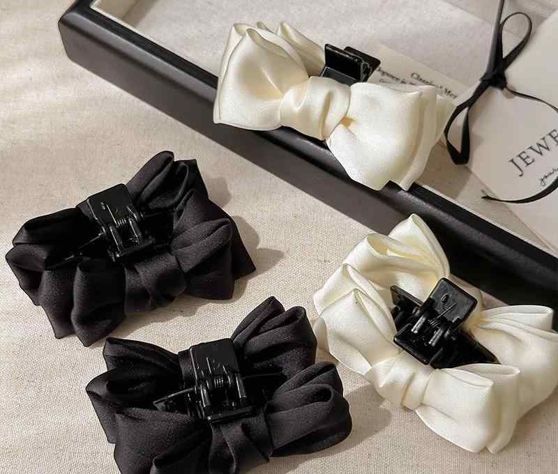 ヘアクリップ ヘアアクセサリー クリップ ヘアピン 小物 アクセサリー レディース 女性用 オールシーズ..