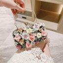 ハンドバッグ クラッチ カバン 鞄 女性用 レディース フラワー 花 刺繍 おしゃれ お洒落 ゴージャス 華やか 個性的 存在感 主役級 かわいい 可愛い インスタ映え パーティー 宴会 女子会 小さめ ミニサイズ 硬め 手持ち ベージュ ブルー 青