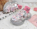 スニーカー 靴 シューズ 子供用 キッズ 女の子 ラインストーン スパンコール フラワー 花 バタフライ 蝶 ビジュー ティアドロップ モチーフ ラメ キラキラ かわいい 可愛い おしゃれ お洒落 存在感 主役級 幼稚園 小学校 シルバー 銀 ピンク
