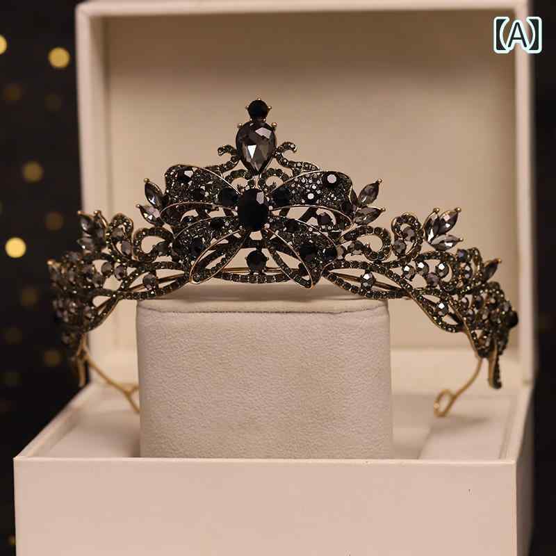 フジヤ商店楽天市場店のティアラ ヘッドドレス ヘアアクセサリー 王冠 女性用 レディース ブラック シルバー リボン パヴェ ラインストーン 大粒 キラキラ ウェディング 結婚式 ブライダル パーティー イベント 主役 プリンセス かわいい きれい 豪華 ゴージャス 高級感｜アングル2