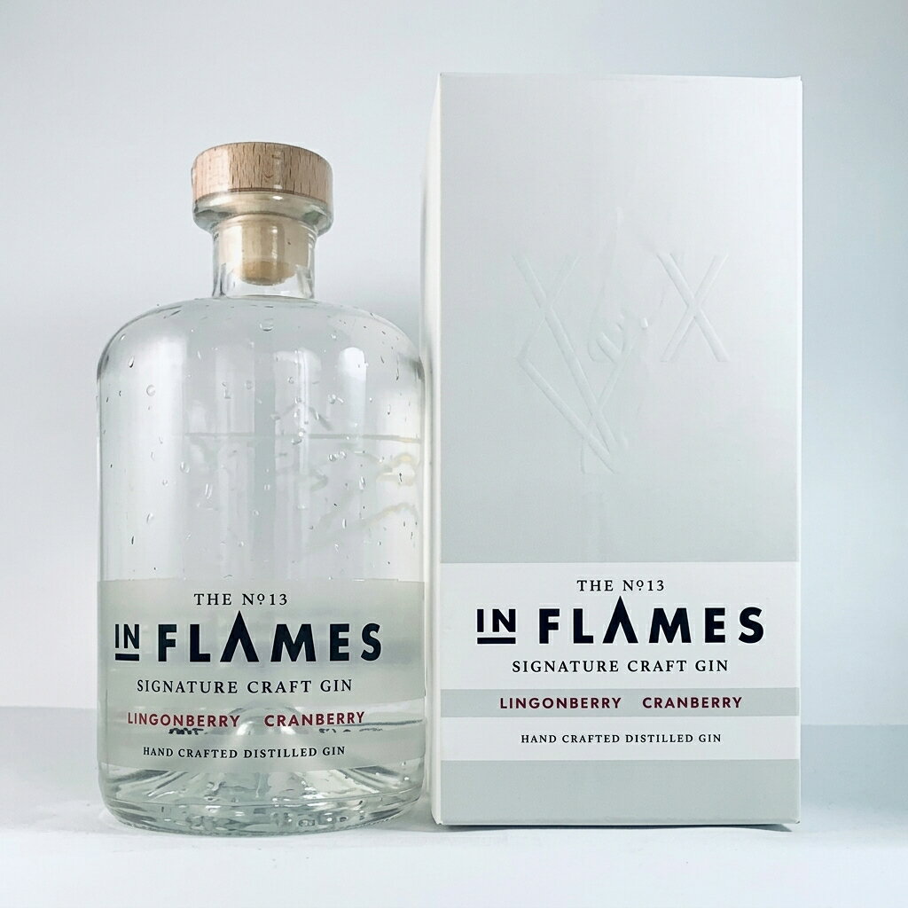 ▼▼ロック酒シリーズはこちら▼▼ ▼▼人気商品・おすすめ商品はこちら▼▼ 関連キーワード ジン プレミアムジン 海外ジン 高級ジン ユニーク 面白い ラム ウォッカ スピリッツ カクテル ストレート ロック 辛口 甘口 まろやか 芳醇 すっきり キレがある フルボディ ライトボディ オーク香 長期熟成 熟成感 お祝い 贈り物 プレゼント ギフト プチギフト 贈答品 ご褒美 結婚祝い 結婚内祝い 結婚記念日 結婚式 二次会 結婚披露宴 引き出物 ウエディング パーティー 出産祝い 出産内祝い 入社祝い 卒業祝い 長寿祝い 還暦祝い 古希 古稀 喜寿 傘寿 米寿 卒寿 白寿 紀寿 百寿 成人式 成人祝い 退職祝い 誕生日 誕生日ギフト 誕生祝い 誕生日プレセント バースデー バレンタインデー バレンタイン ホワイトデー お中元 お歳暮 お年賀 サマーギフト ウインターギフト 残暑見舞い 母の日 母の日ギフト 父の日 父の日ギフト 父の日プレゼント 敬老の日 敬老会 敬老会記念品 法事 法要 香典返し 御供え お供え 御供物 弔事 内祝い 快気祝い お返し お礼 御礼 ご挨拶 ご進物 ご祝儀 ノベルティー 粗品 景品 記念日 手土産 お土産 おみやげ お使い物 ホームパーティー お配り 開店祝い 打ち上げ クリスマス クリスマスギフト クリスマスプレゼント 正月 元旦 大晦日 飲み会 家飲み 宅飲み 持ち寄り クラブ イベント ナイトクラブ ラウンジ バー 飲み比べ アソート セット 20代 30代 40代 50代 60代 70代 法人 会社 店舗 ママ お母さん パパ お父さん 同僚 友達 仲間 友人 親友 女性 男性 大人 夫 旦那 妻 奥様 お嫁さん 奥さん 親 両親 娘 兄弟 姉妹 彼氏 彼女 恋人 義理の母 義理の父 叔父 親戚 祖父 祖母 叔父 叔母 上司 部下 先輩 後輩 お世話になった方 恩師 先生 お酒好き お酒が好きな方 即日発送 翌日発送 即納商品 即納商品イン・フレイムス シグネチャー・クラフトジン No.13 バッチ5 リンゴンベリー＆クランベリー 海外 ジン スピリッツ 洋酒 王道 カクテルベース 【商品説明】 ◆イン・フレイムス シグネチャー・クラフトジン No.13 バッチ5 スウェディッシュ・メタルの巨人「IN FLAMES（イン・フレイムス）」のシグネチャー・クラフトジン第5弾。長いツアーを支えるバンドクルーが監修した一本です。 ◆クラシックなジンに北欧ベリーの甘美なハーモニー ジュニパー、コリアンダー、レモンピール、シナモン、カルダモン、エルダーベリーなど、ジンらしいクラシックなボタニカルをベースに、北欧らしいリンゴンベリーを組み合わせ。リンゴンベリーとクランベリーをじっくり浸漬してから蒸留し、その風味をジンに加えることで、クラシックなジンの風味に繊細な甘酸っぱさをプラス。バランスのよい優美で甘美な味わいに仕上げています。 ◆ギフト・コレクションに イン・フレイムスの音楽だけでなく、彼らの活動を陰で支えるクルーへのリスペクトも込められたシグネチャージン。ファンはもちろん、個性的なクラフトジンを楽しみたい方にもおすすめです。 原産国：スウェーデン 内容量：700ml アルコール度数：40% 1