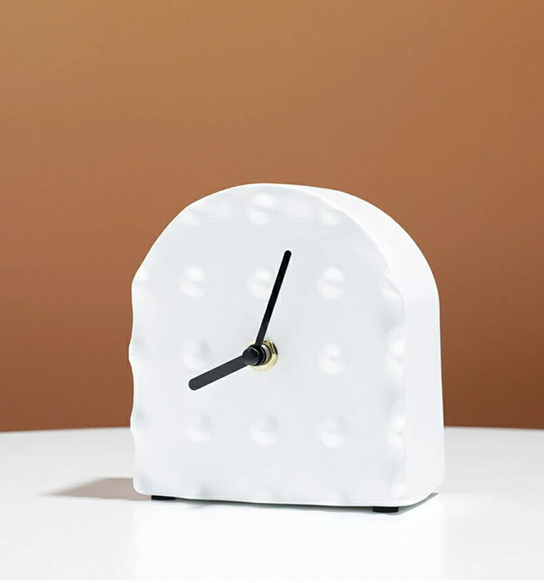 モダン ホワイトレジン クロック 置物 シンプル インテリア 卓上時計 店舗 オフィス 部屋 装飾 工芸品