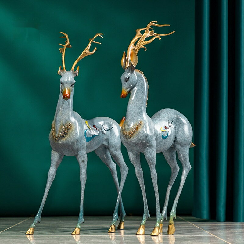 九色鹿 黄銅製 置物 大漆工芸 敦煌彩色 鹿像 インテリア 開運 招福 雅風 装飾品 工芸美術 伝統工芸 手作り 客間 玄関 リビング 飾り 風水 贈答品 クリ...