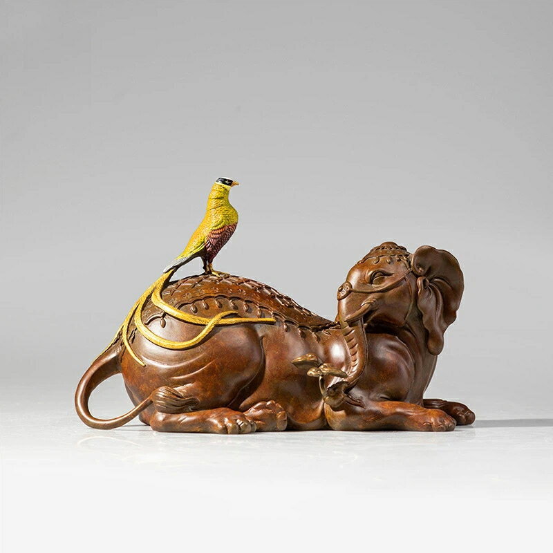 吉祥 象 黄銅 擺件 金属 工芸品 家居 装飾 銅像 インテリア 置物 福を招く 象 招財 開運 玄関 リビング 書斎 プレゼント 贈答品 クリスマス 御歳暮 ...