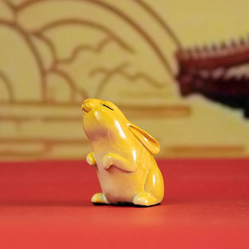 小萌え兎 黄銅 うさぎ 置物 干支 卯年 開運 招福 ミニチュア ペット風 手のひらサイズ 黄銅 装飾品 工芸品 デスク インテリア 社長室 昇進祝 引越祝 プ...