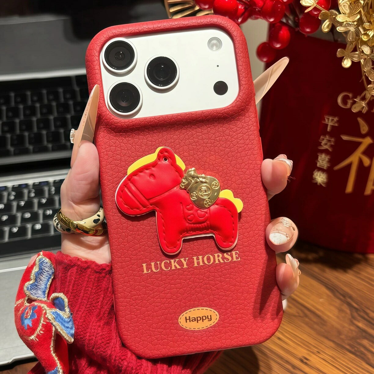 Rakuten - 馬 デザイン iPhoneケース 小馬モチーフ 干支 午年 縁起物 明るいデザイン iPhone17 iPhone16 シリーズ対応 ソフトケース プレゼント mk7