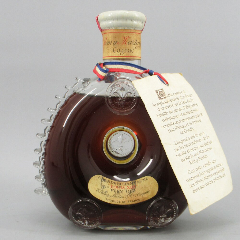 レミーマルタン ルイ13世 ベリーオールド バカラボトル 700ml 40% 未開栓 ブランデー/お酒/REMY MARTIN o117oyfu-1212192【中古】【送料無料】