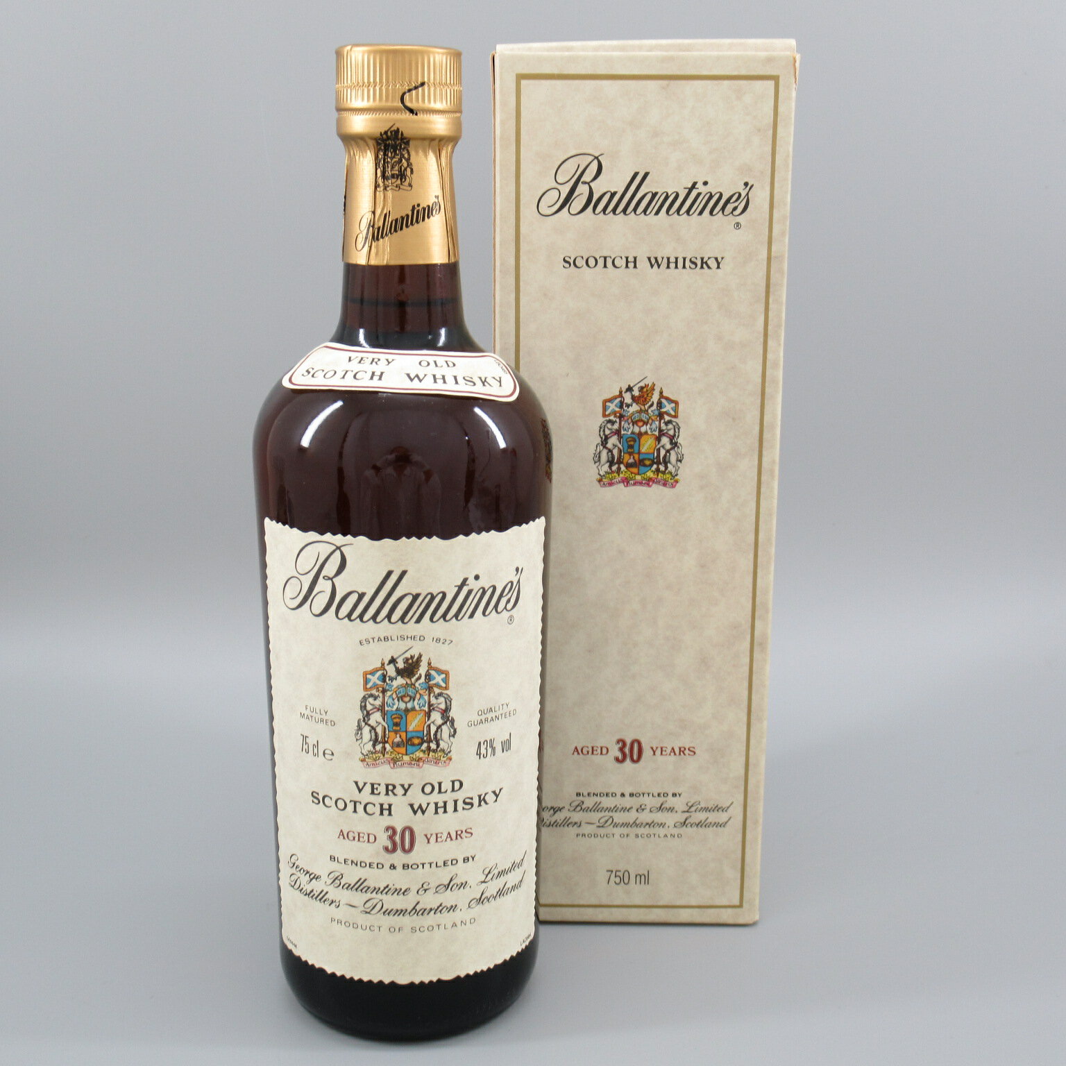 バランタイン 30年 ベリーオールド 43％ 750ml 未開栓 箱付き ウィスキー Ballantine's 古酒 お酒【中古】【送料無料】