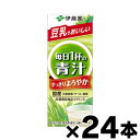 [商品区分：食品][メーカー：伊藤園] 　 商品特徴: 大麦若葉を中心に、ケール、緑茶の3種の国産素材を、豆乳や黒糖でまろやかな味わいに仕上げた低カロリーの青汁飲料です。 原材料： 豆乳（大豆）（アメリカ、カナダ）、糖類(砂糖、黒糖蜜)、野菜汁(大麦若葉、ケール、ブロッコリー)、大麦若葉粉末、緑茶粉末、亜鉛酵母、寒天 / 増粘多糖類、ビタミンE 栄養成分: 1本（200ml）当たり エネルギー:37kcal たんぱく質:1g 脂質:0g 炭水化物:8.5g 食塩相当量:0.01〜0.12g その他の栄養成分 糖質 7.3g、食物繊維 0.4〜1.7g、亜鉛 5.8mg、カリウム 20〜165mg、カルシウム 4〜24mg、鉄 0.1〜1.0mg、ビタミンE 9.1mg、ビタミンK 8〜120μg、葉酸 2〜28μg、カフェイン 2.5mg 内容量： 200ml 保存方法： 高温多湿を避け、直射日光の当たらない場所に保存してください。 製造販売元： 株式会社伊藤園 お問合せ先： 伊藤園お客様相談室 0800-100-1100(フリーコール) 受付時間:9:00&#12316;17:00 (土・日・祝日および年末年始の休業日を除く) 広告文責: 株式会社 フクエイ　03-5311-6550 ※パッケージが変更になることがございます。予めご了承ください。 区分　日本製・食品