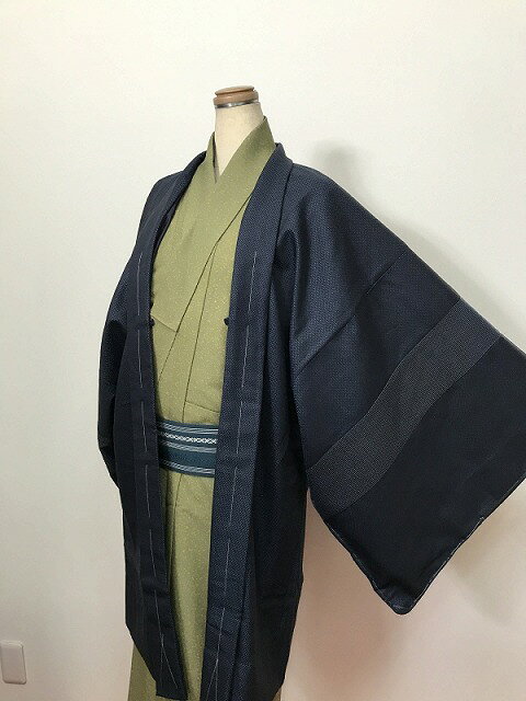 乐天商城 - 【中古】 2Lサイズ 羽織 リメイク男物 ウール 濃紺地に蚊絣文様 袖継ぎ 福服特製 最強配送