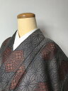 GWセール20%OFFクーポン/【中古】Sサイズ 正絹 紬 黒地に麻の葉 亀甲文様