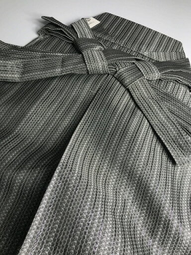 GWセール20%OFFクーポン/【中古】 Lサイズ 行灯袴 化繊 男物 紐下93 グレー地に綱縞文様 金襴袴 あす楽 GWセール20%OFFクーポン/【中古】 Lサイズ 行灯袴 化繊 男物 紐下93 グレー地に綱縞文様 金襴袴 あす楽