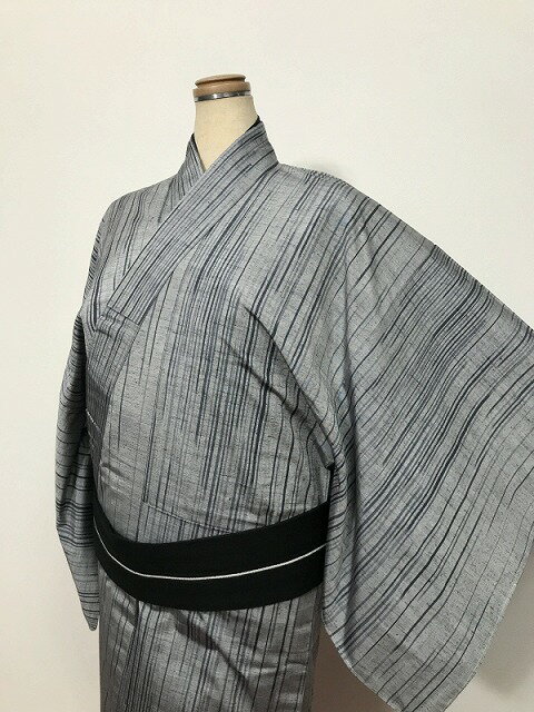 25%OFFクーポン配布中/【中古】 Sサイズ 男物 正絹 単衣着物 紬 グレー地に縞文様 あす楽