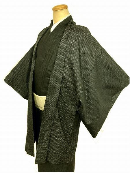 週末限定25%OFFCOUPON発行中/【中古】裄65 羽織 男物 正絹 黒色地に絣模様 紬羽織 Sサイズ 着物羽織り メンズ 和装コート 着物用コート 着物コ...