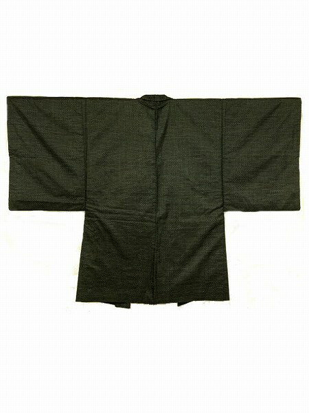 【中古】裄65 羽織 男物 正絹 黒色地に絣模様 紬羽織 Sサイズ 着物羽織り メンズ 和装コート 着物用コート 着物コート 着物羽織 和装 アウター 普段着 和服羽織り おしゃれ 羽織り はおりもの 和服 おでかけ