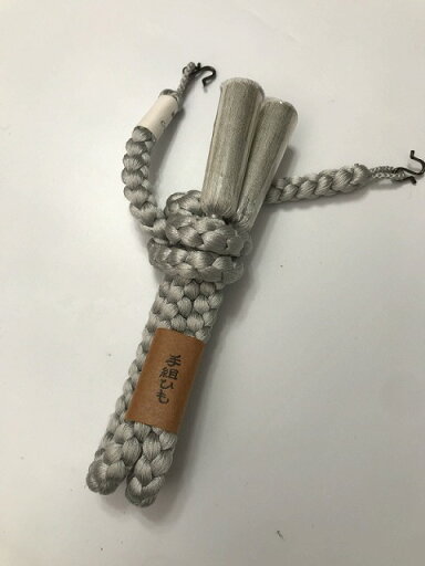【中古】 未使用 男物 正絹 羽織紐 グレー 丸組 【中古】 未使用 男物 正絹 羽織紐 グレー 丸組