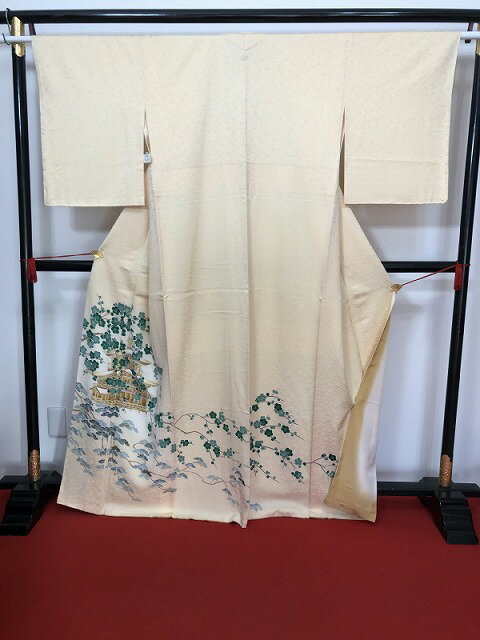 【中古】 Mサイズ 色留袖 正絹 クリーム地に金閣寺模様 一つ紋付き 袷着物 比翼なし 最強配送 シーズン春