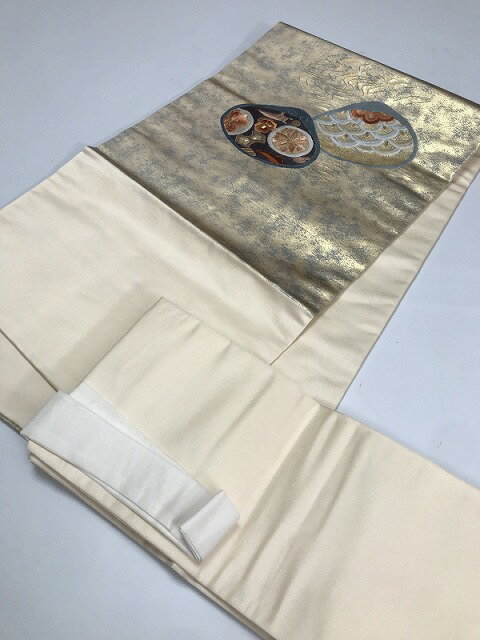 【中古】 作り帯 正絹 お太鼓結び型 二部式帯 九寸 お太鼓柄 名古屋帯の付け帯 シルバー地に貝合わせ文様 最強配送 シーズン春