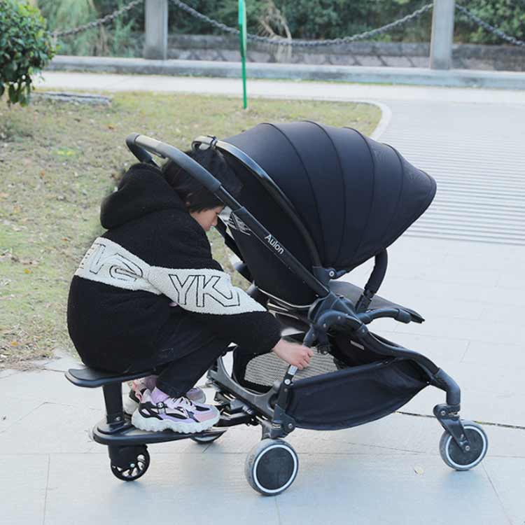 福見る店のお出かけ ベビーカー ベビーカーボード ステップ ステップ ベビーカー 上の子 下の子 補助ペダル 座れる ステップボード 取付簡単 ベビーカーステップボード 旅行 送料無料 収納可能 取り付け簡単 二人乗り｜アングル2