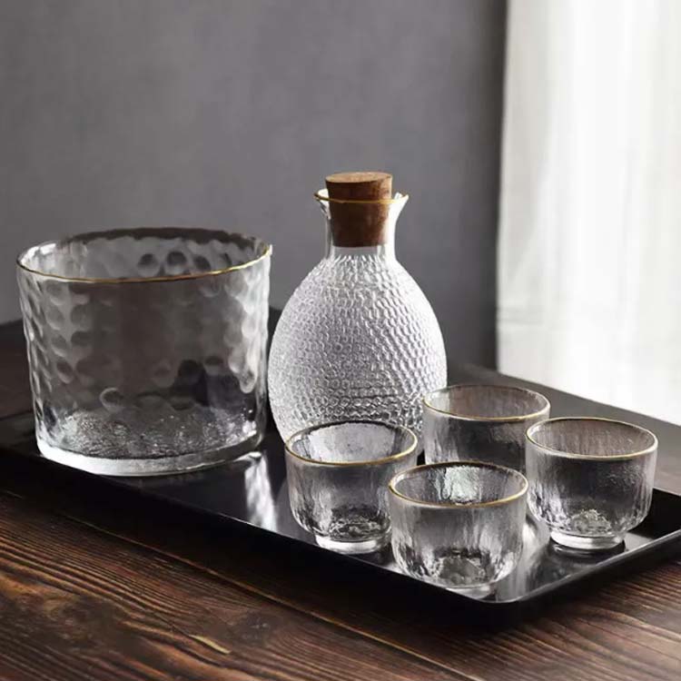 セット 熱燗器 敬老の日 半透明 燗酒 セット 高級感 とっくり 冷酒 徳利 酒器セット 冷酒器 おしゃれ ガラス 6点セット 酒燗器 酒器 日本酒 和酒 おちょこ お猪口 ぐい呑み 温め 温め器 保温 保冷 誕生日 プレゼント ギフト 焼酎