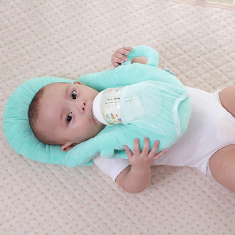 哺乳瓶ホルダー ハンズフリー 授乳用 セルフミルク 赤ちゃん 乳児 哺乳瓶ピロー セ...