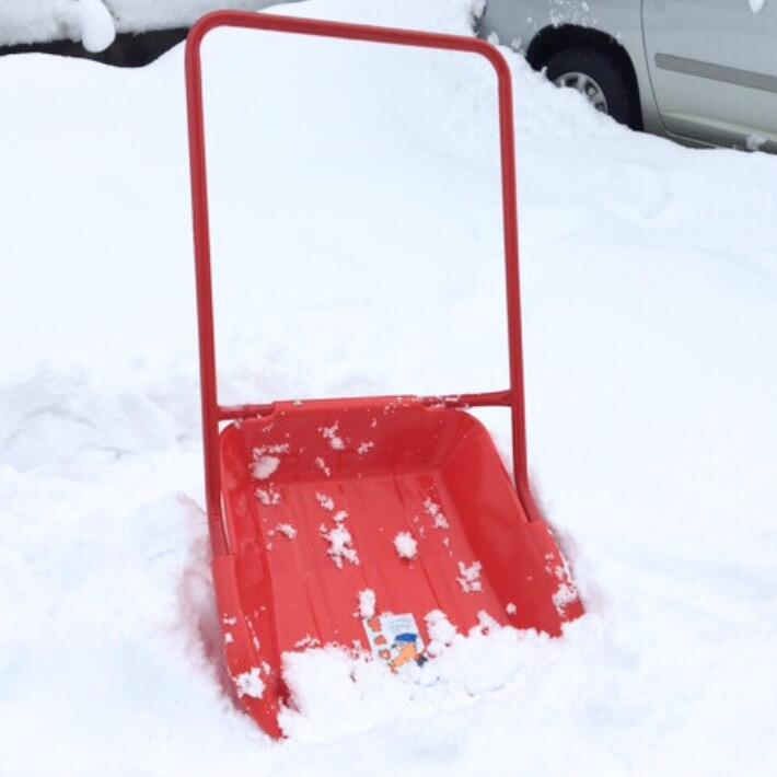 あす楽【送料無料】スノーダンプ 雪のけ太郎 赤 除雪用 軽い