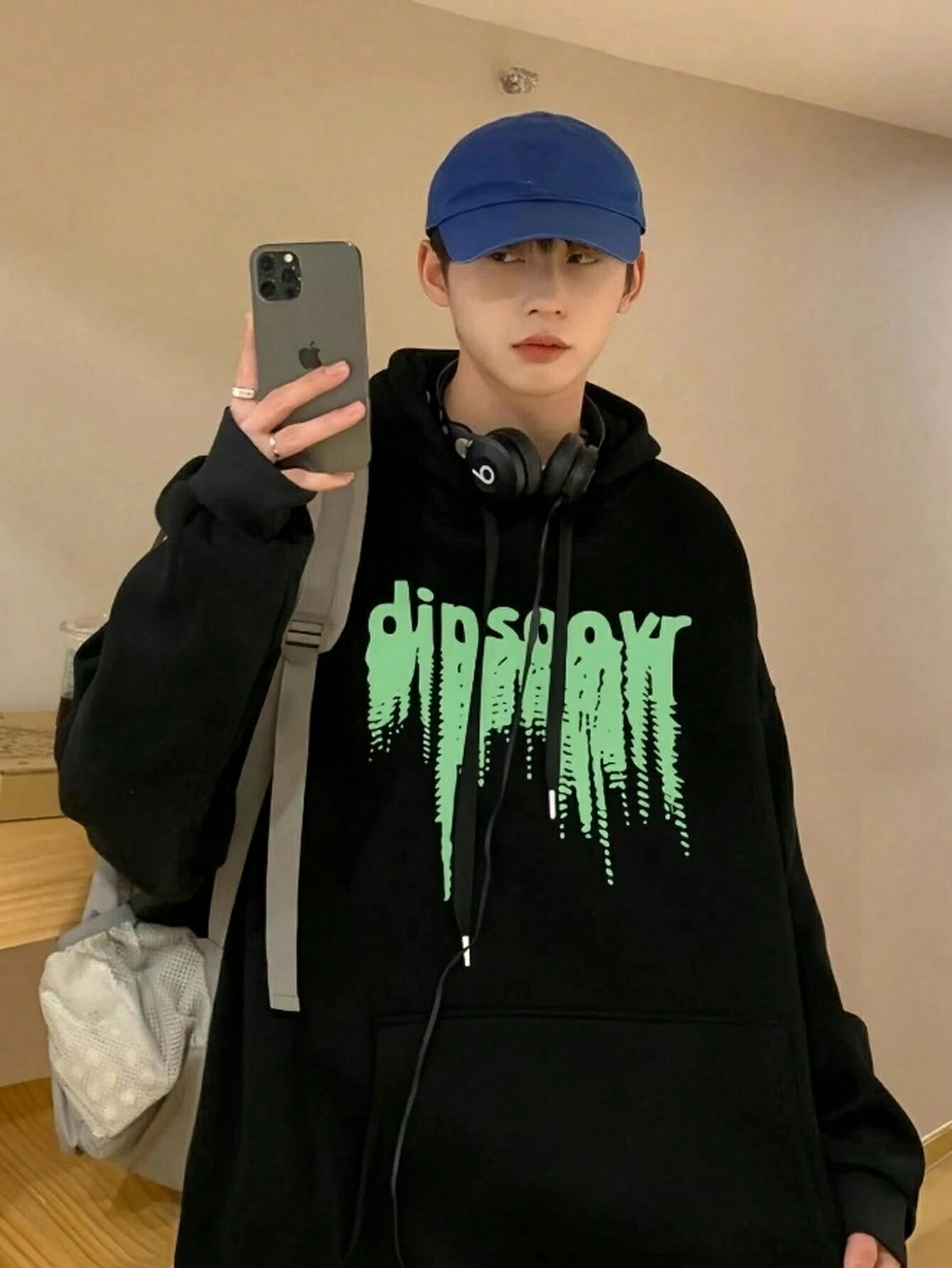 乐天商城 - 男女兼用パーカー秋服長袖パーカー　メンズ ストリートファッション カジュアルなコーディネート おもしろプリント保温快適 フード付きの衛衣 秋服メンズ 黒y2k メンズ