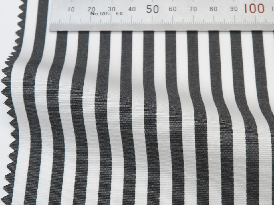 オリジナルオーダーシャツ●FM84737ホワイト×ブラックのロンドンストライプ ブロードクロス【The Royal Caribbean Cotton Silver】100番手双糸x80番手単糸 100%Cotton