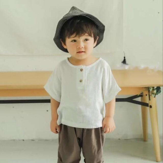 シンプル シャツ フロントボアン ホワイトシャツ 白シャツ カッター フロントボタンカットソー【690】