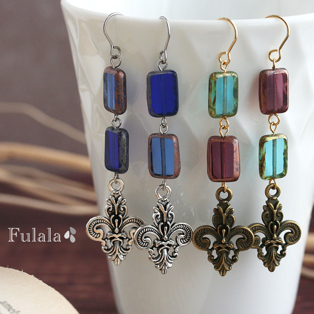 ピアス 金属アレルギー対応 スクエアチェコガラスのダマスクピアス ゴールド シルバー イヤリング変更無料 ステンレス 316L 樹脂ピアス チタンピアス サージカルステンレスピアス 金アレ アンティーク調 ブルー グリーン レッド