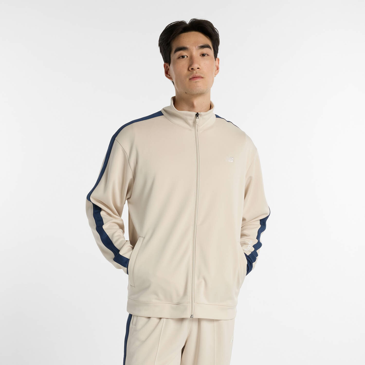 楽天市場】ニューバランス トラックジャケット（スポーツ