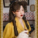 中世の貴族風 茶髪 巻き毛 フルウィッグ かつら 女性 長髪 ロング ロング丈 ロリータ lolita 前髪あり 自然 可愛い かわいい キュート ウイッグ wig コスプレ 耐熱ウィッグ 小顔効果抜群 コスチューム 仮装 文化祭 学園祭 演劇 舞台 イベント 変装 女装 ブラウン dp085g5g5g5