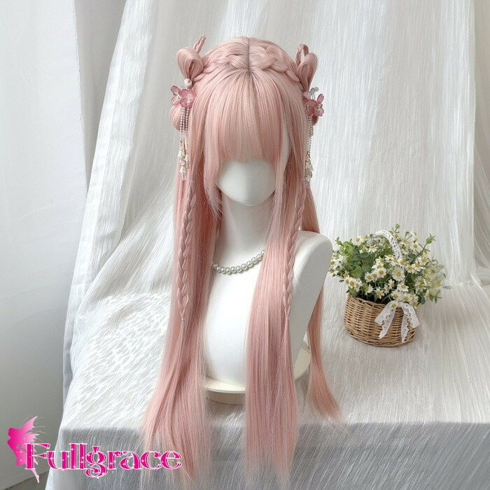 ショップトップ > カテゴリトップ > ウィッグ > ロリータ風 セット内容&nbsp;✽.*꙳ ウィッグ/ヘアネット【※こちらの商品は、個人差等ございますので、商品ご到着後、お客様ご自身より手くしやカット等多少の調節が必要な場合もございます。】「記載のないアクセサリー、小物等は付属しません」 素材&nbsp;✽.*꙳ 高温耐熱ファイバー カラー&nbsp;✽.*꙳ ピンク サイズ (cm)&nbsp;✽.*꙳ フリーサイズ：約68cm※表記寸法と実寸値の多少の誤差はご容赦ください よくある質問 Fullgrace &nbsp;✽.*꙳ Q1. こちらのウィッグはどのようなシーンで使用できますか？▸ ロリータや甘ロリ、ゴスロリファッション、コスプレ、ハロウィン、イベント、撮影会など幅広いシーンでご使用いただけます。by FullgraceQ2. 前髪付きのデザインですか？▸ はい、前髪ありのデザインで、着用するだけで華やかで可愛らしいヘアスタイルをお楽しみいただけます。by FullgraceQ3. サイズ調整は可能ですか？▸ フリーサイズ仕様となっており、内側の調整機能で頭囲に合わせてご使用いただけます。by Fullgrace模倣品・コピー商品を扱うお店が増えています。ご注文のショップ名と、画像や商品説明にあるショップ名が同一かご確認の上ご注文ください。 送料&nbsp;✽.*꙳ ★1点 880円(北海道・九州・沖縄・離島除く)商品を複数ご注文の場合の送料は、下記の表を参照してください。 ※SALE品など、他商品との同梱発送不可の商品と合わせてご購入の場合、送料の計算が異なりますのでご注意ください。 注意事項&nbsp;✽.*꙳ ●ページの閲覧環境によって、掲載写真と実際の商品の色合いが異なる場合があります。 ●モデルに小物を使う場合がございますが、商品に含まれませんので、セット内容をご確認ください。 ●製造過程・出荷過程の間に出来た細かなキズ・折りジワ・ヨゴレなどある場合がございます。細かい部分まで気になさる方は、ご購入をご遠慮ください。 ●商品の仕様は、製造元の都合により予告なく変更や突然の欠品等で商品手配の遅れや手配ができない場合がございます。 ●お届けした商品に不備がございましたら、お届け後5日以内にご連絡ください。早急に対応させていただきます。なお期日を過ぎた場合はお受け致しかねます。 ●土日祝祭日のご注文およびお問い合わせへの弊社からのご連絡は、翌営業日となります。 ●海外製品のため、詳細タグなし。 ●配送の関係上、ラッピング対応は受け付けておりません。 &nbsp;&nbsp;会社・学校・団体でご購入のお客様 発送の際、ご担当者様のお名前（フルネーム）が必要となります。 登録情報のお名前を、会社名や団体名のみでご登録されている場合、ご登録名をご担当者様のお名前にご変更していただくか、【備考欄】にフルネームでご記入願います。 【納品書や領収書につきまして】 当店では個人情報保護及び環境保全の為ペーパーレス化に取り組んでおりますので、お届けのお荷物に納品書（お買上明細書）は同封しておりません。ご了承くださいませ。 ご希望の場合、ご注文時【備考欄】にご記入願います。PDFファイルをメールにて添付いたします。 &nbsp;&nbsp;返品・交換・キャンセルについて サイズ間違い・イメージ違いなど、お客様都合によるキャンセルやご交換は原則として承っておりません。返品ルールに関しましては、リンク先ページをご覧の上、お気軽にお問い合わせください。 SIMILAR COLOR ピンク