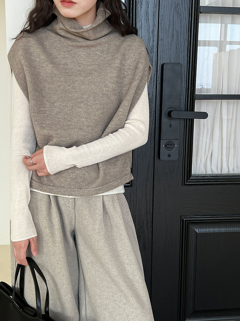 ニットベスト ハイネック ニット ベスト レディース 無地 プルオーバー 秋冬 セーター ニットセーター 冬 ノースリーブ 袖なし トップス ハイネックベスト タートルネック 重ね着 ショート 防寒 柔らかい 保温 大人 おしゃれ