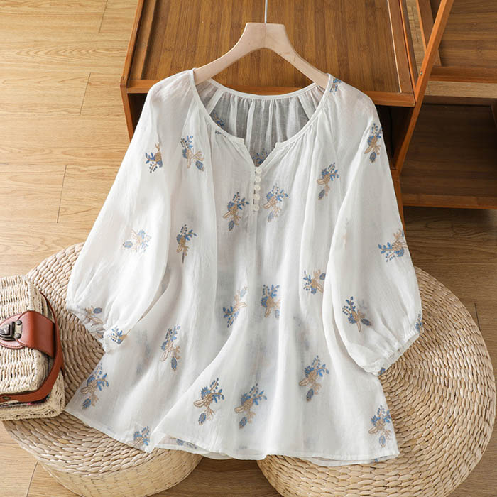 SissiのTシャツ 夏 レディース 半袖 ブラウス 花柄 半袖 Tシャツ 総柄 夏トップス 綿麻ライク ナチュラル なつ 薄手 総柄 花柄 Tシャツ ひんやり ブラウス 優しい ボリューム袖 春 夏 大人 エレガント 着回し 優しい 日常 ディリー 普段着 外出 お出かけ｜アングル2