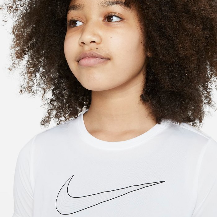 ナイキ ガールズ Tシャツ (半袖 子供服 スポーツウェア カジュアルウェア 小学生 ...
